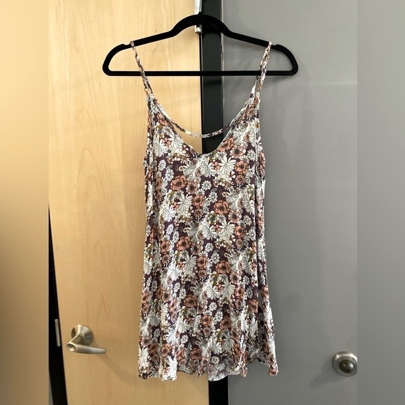 En Créme Floral Mini Dress, Small - Picture 2 of 3